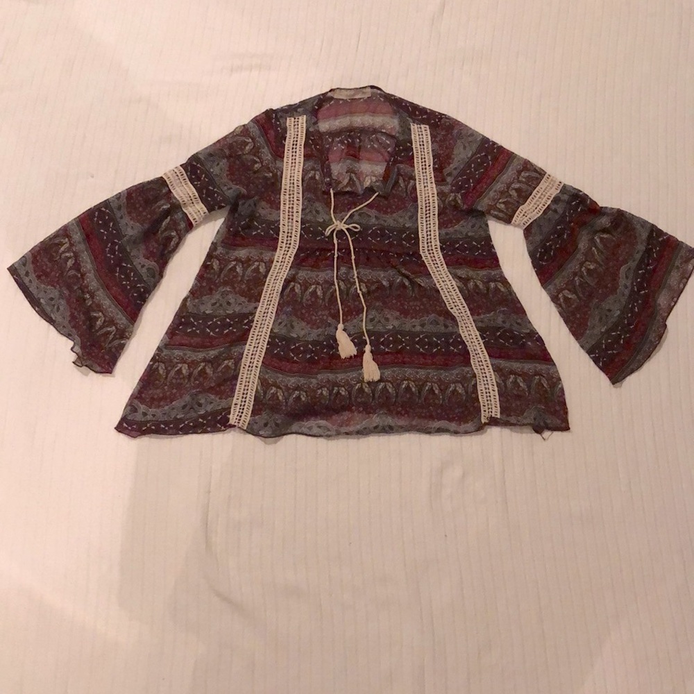 Lizard Thicket Magnolia South Printed Lace top